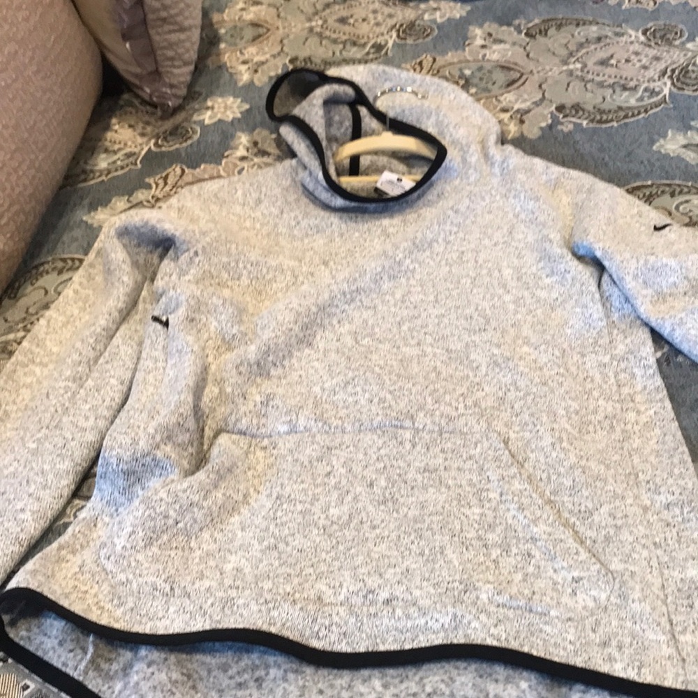 Nike Therma Fit